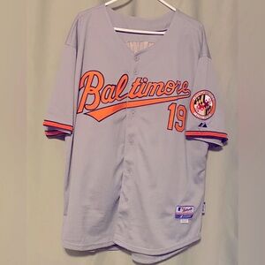 Majestic Coolbase  MLB Baltimore Orioles Davis # 19 Stitched Gray jersey Sz 52